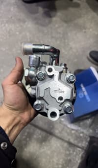 Hidrogücləndirici nasos Nissan Maxima A33 — şəkil 3