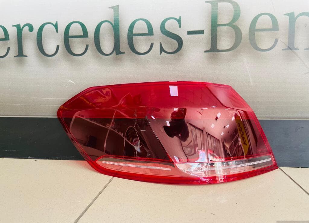 Stop şüşəsi Mercedes E-Class W212 2013-2016