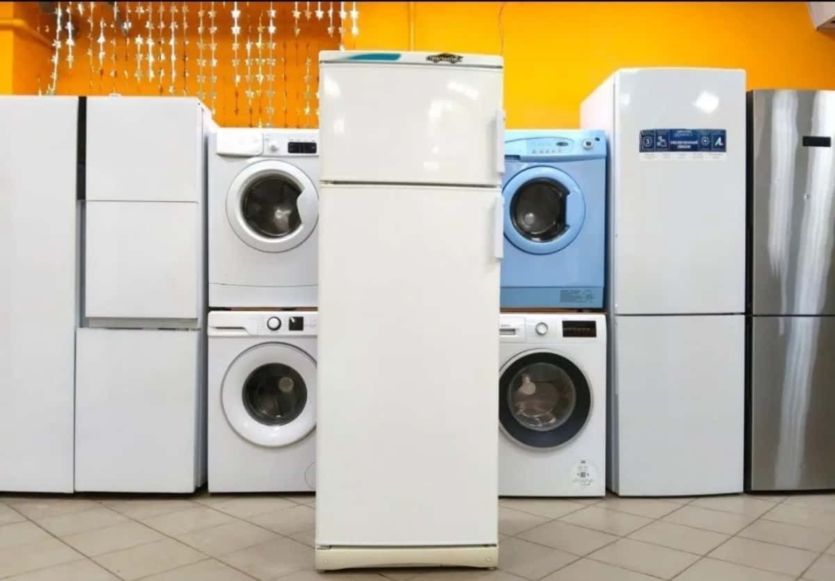 Indesit refrigerator - Tenderyard