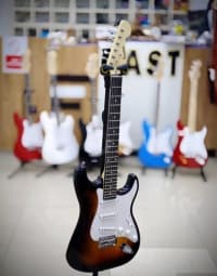 Elektrik gitara, 6 simli — şəkil 8