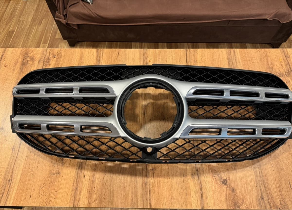 Radiator barmaqlığı Mercedes W167 GLE