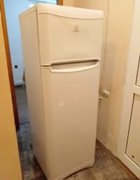 Indesit soyuducu — şəkil 1
