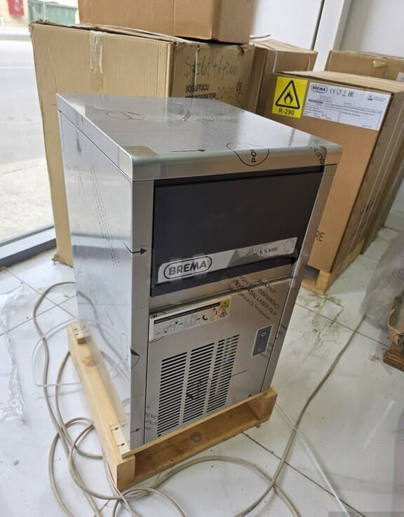 Brema CB184A Buz Generatoru