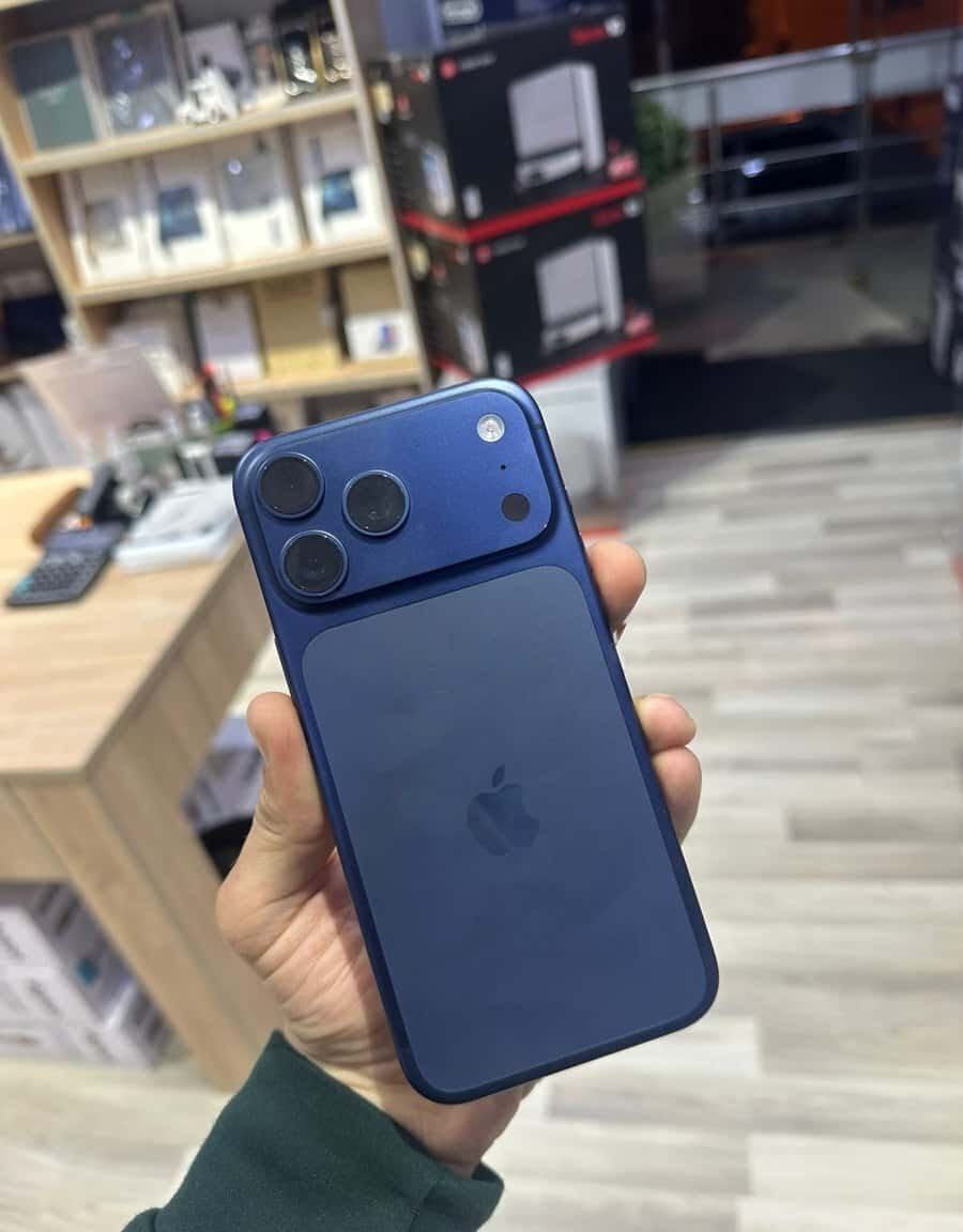 Apple iPhone 17 Pro Max, 12 GB - Tenderyard