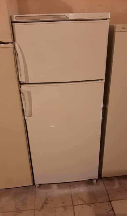 Indesit refrigerator - Tenderyard