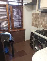 2 otaqlı mənzil 50 m² satılır — şəkil 1