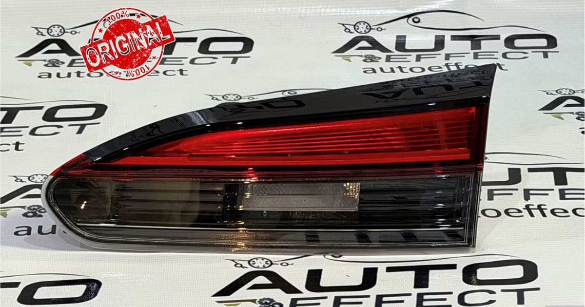 Arxa stop işığı Toyota Corolla Cross