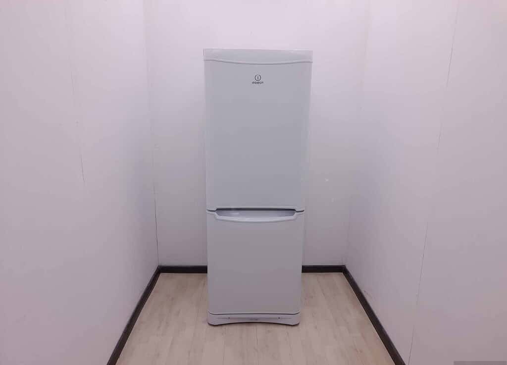 Indesit refrigerator - Tenderyard