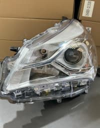 Ön fara Toyota Vits — şəkil 6
