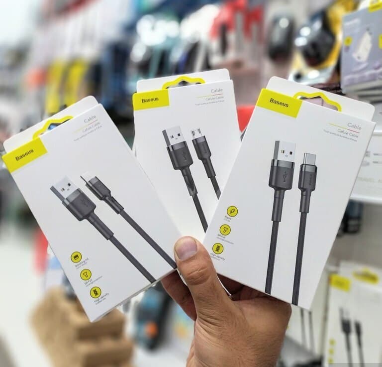 Baseus USB Kabel (Type-C, Micro, Lightning)