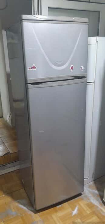 Indesit refrigerator - Tenderyard
