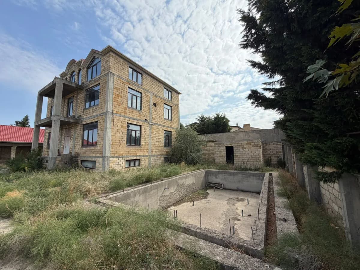12 otaqlı villa 600 m² - satılır