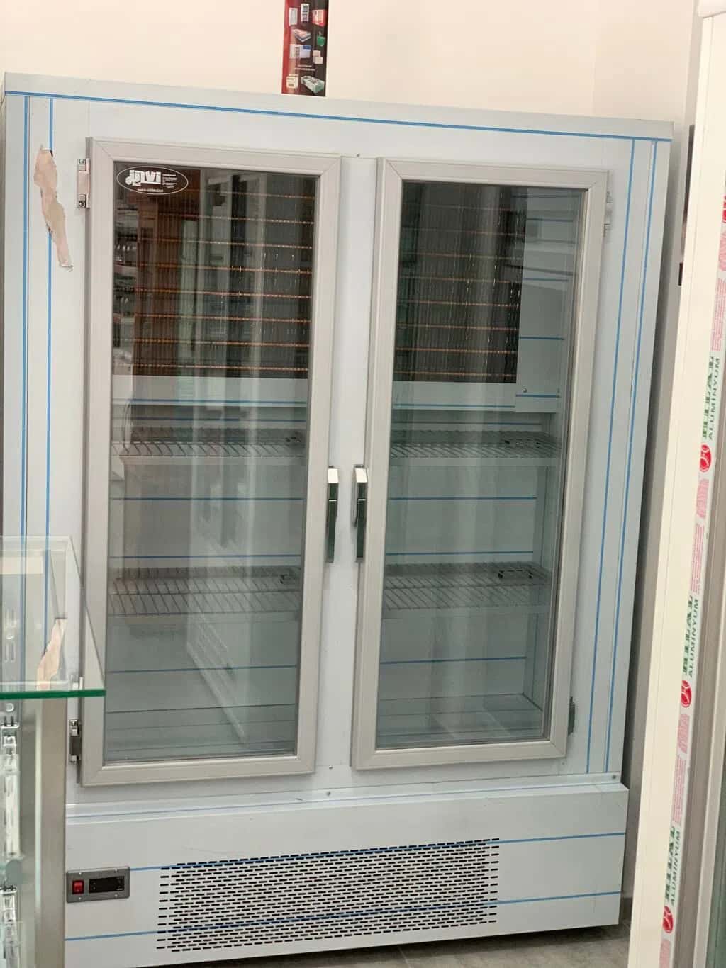 Refrigerated display case for meat 150x60x200 cm - Tenderyard