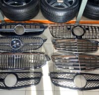 Radiator barmaqlığı Mercedes W214 — şəkil 17