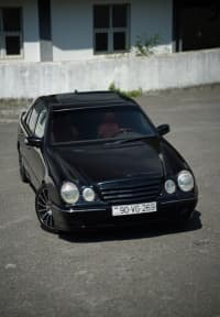 Mercedes E 320, 2000 il, 264000 km, 3200 L — şəkil 1