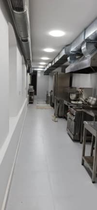 350 m² Yaxşı təmirli obyekt kirayə verilir Bakı, Nəsimi r. — şəkil 20