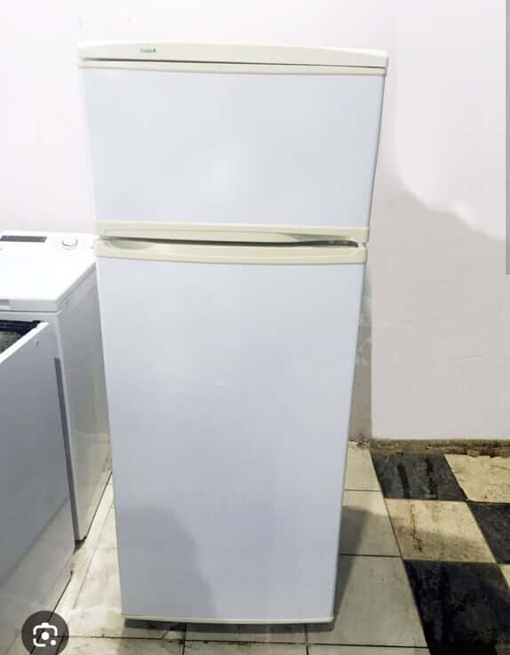 Indesit refrigerator - Tenderyard
