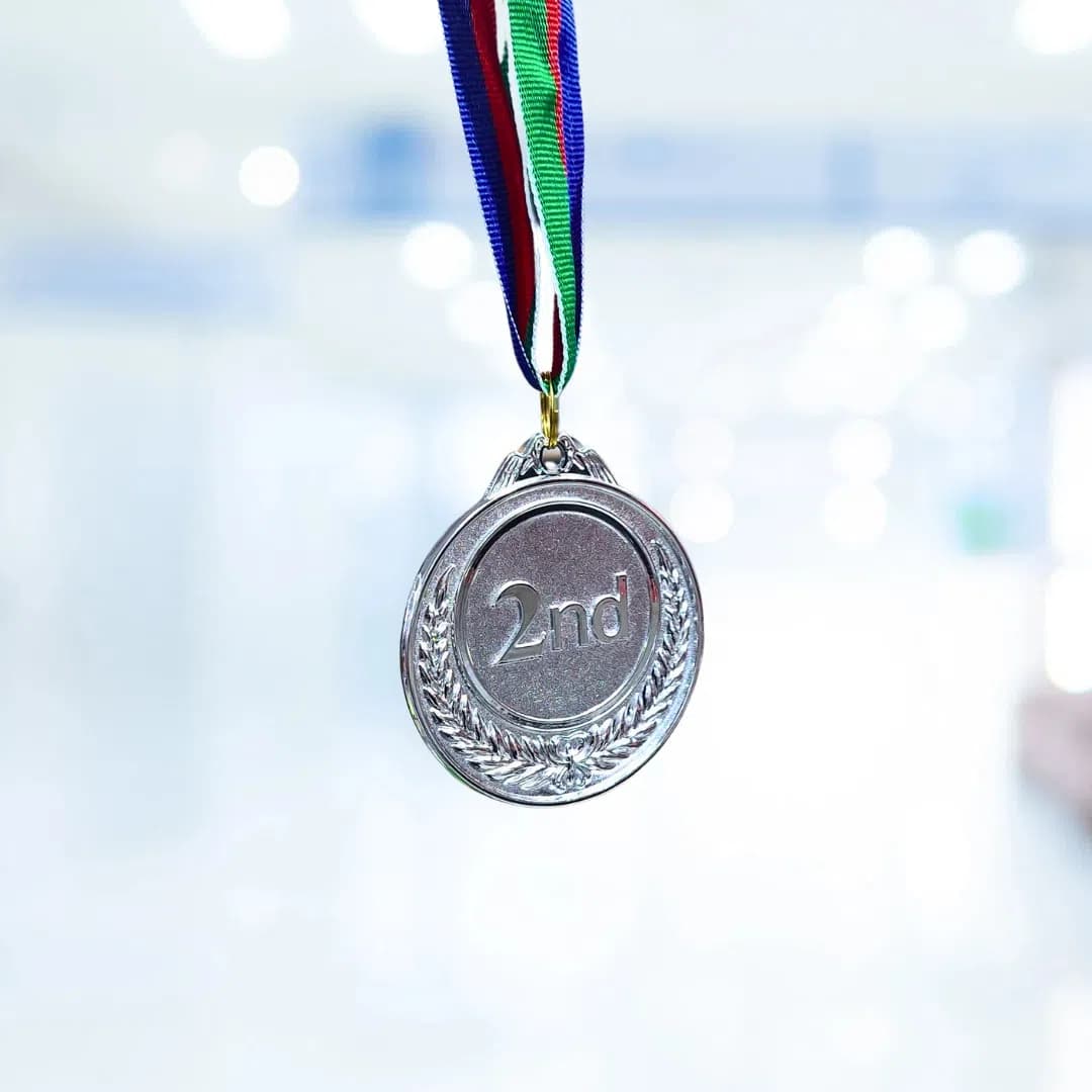 İdman suvenir medal 2-ci yer, gümüşü