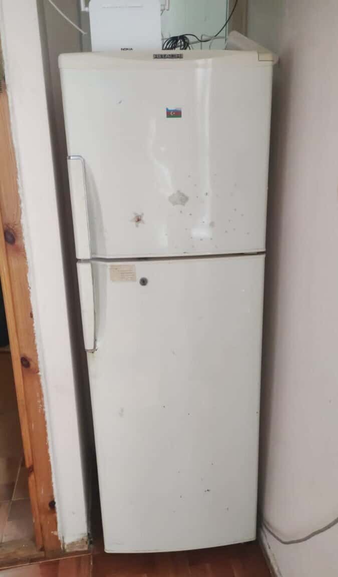 Indesit refrigerator - Tenderyard