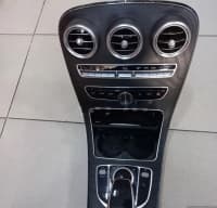 Orta bar Mercedes W205 — şəkil 7