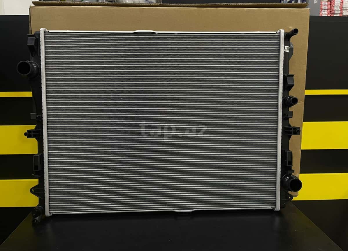 Water radiator for Mercedes W205 / W213 - Tenderyard