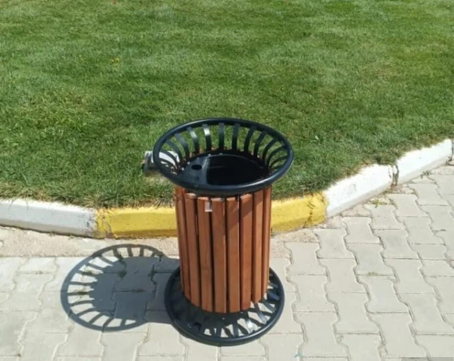 Tullantı qabı taxta və müxtəlif modellər