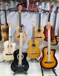 Klassik gitara , 6 simli — şəkil 9