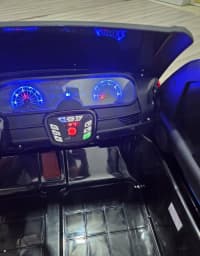 Uşaq avtomobili BMW X7 2025 — şəkil 8