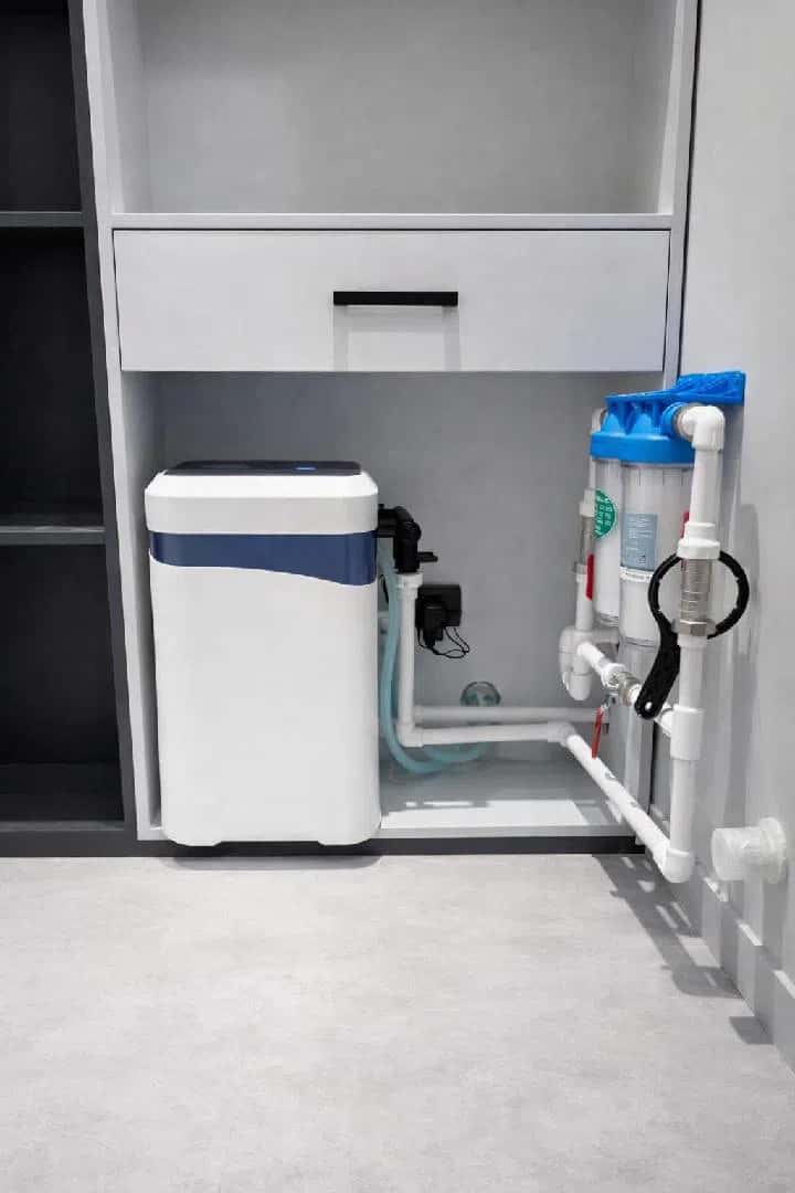 Compact water purification system for the kitchen - Tenderyard