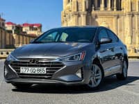 Avtomobil icarəsi Hyundai Elantra 2018 — şəkil 6