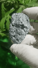Metallic stones - Tenderyard
