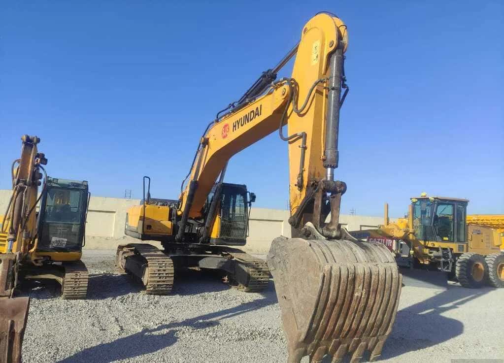 Excavator Hyundai R340, 2018 - Tenderyard