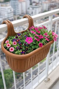 Plastik Balkon Asma Dibçəyi — şəkil 2