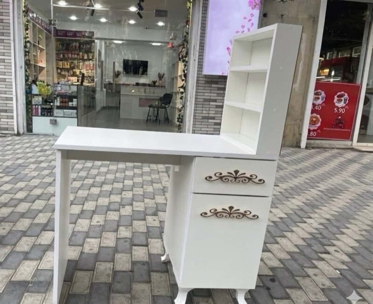 Manicure table nail desk - Tenderyard