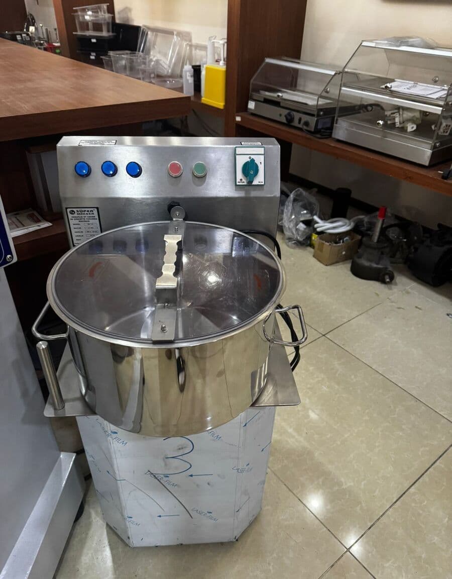 Ətçəkən zırh aparatı Supermikser 20 lt
