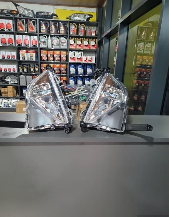 Duman işığı Toyota Prius 2015-2019