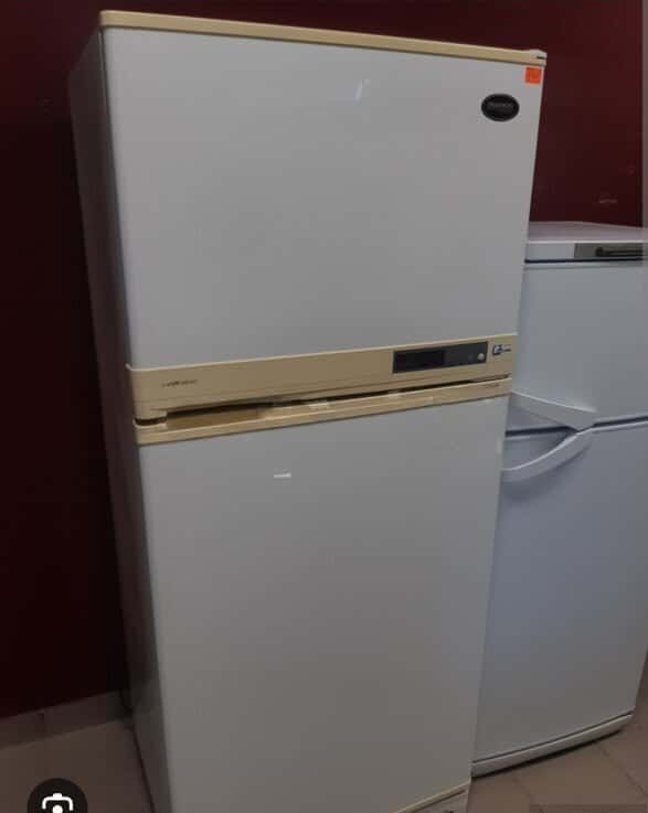 Indesit refrigerator - Tenderyard