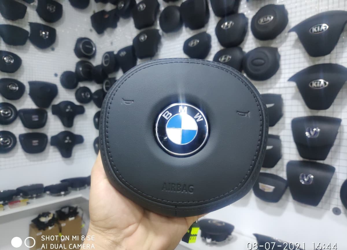 Airbag və airbag qapağı BMW G30