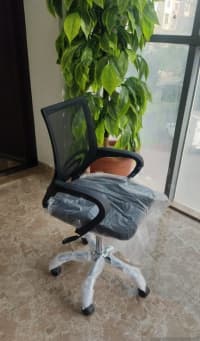 Qarışıq rəng, Ofis üçün kreslo — şəkil 1