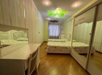 4 otaqlı mənzil 240 m² satılır — şəkil 13