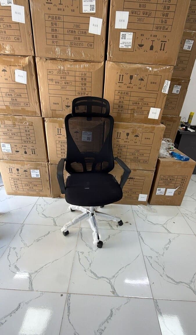 Qarışıq rəng, Ofis üçün kreslo