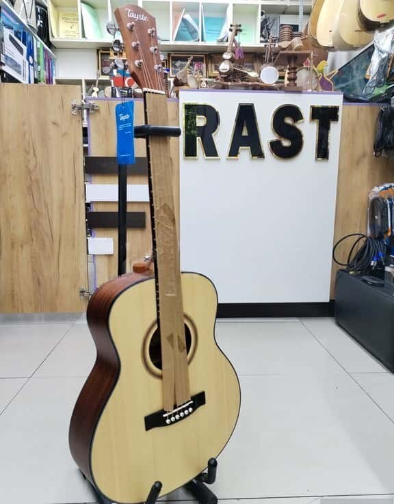 Acoustic guitar, 6-string - Tenderyard