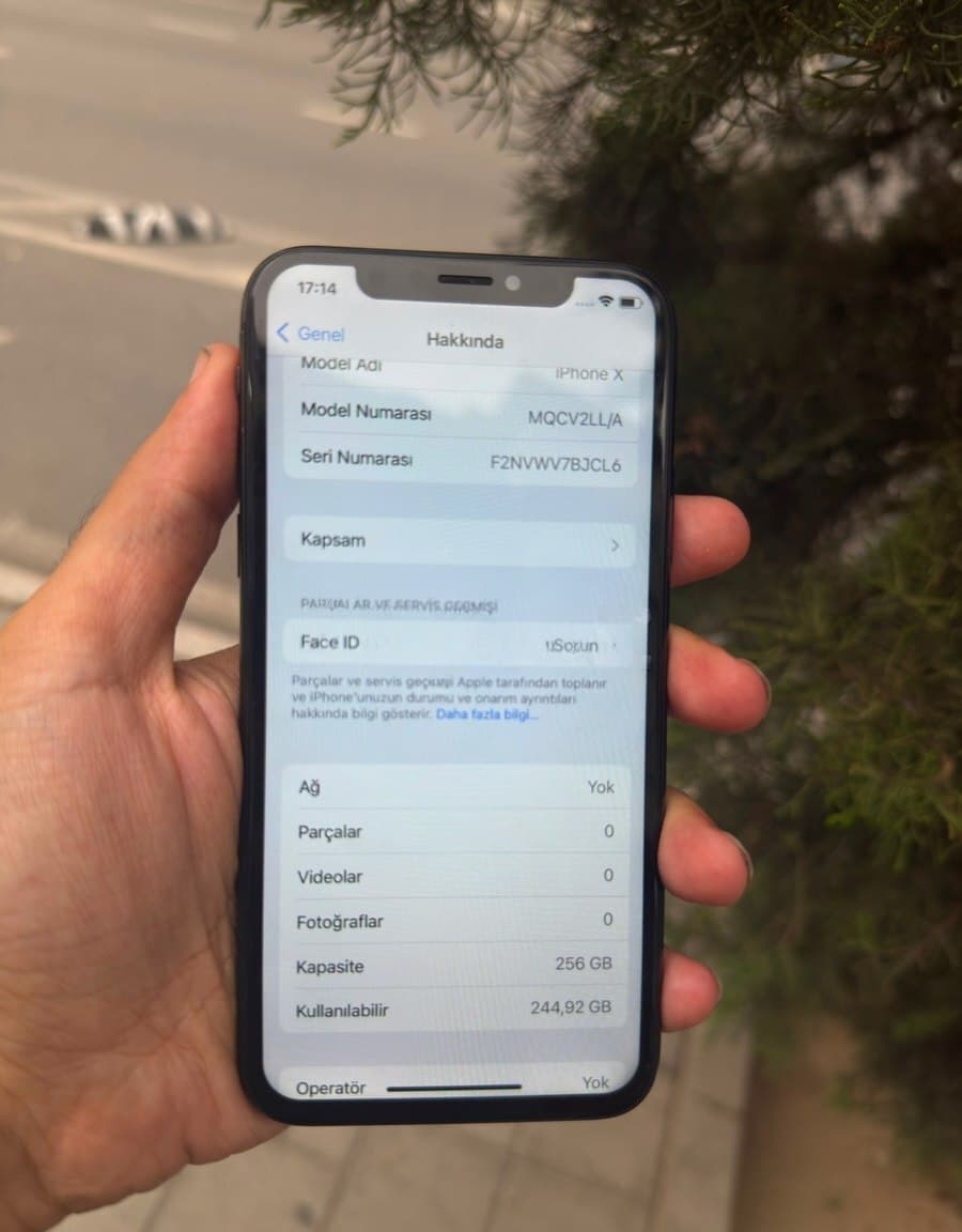 Apple iPhone X, 3 GB