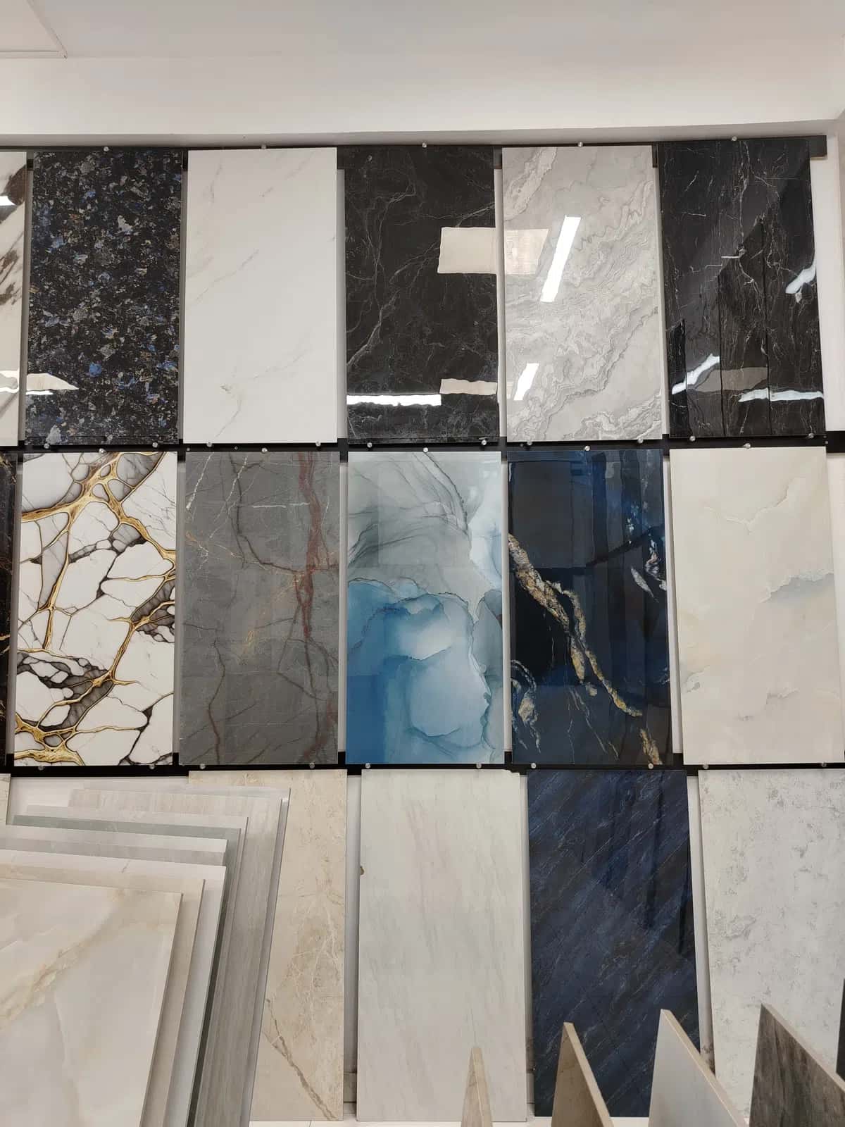 Marble patterned ceramic tiles - Tenderyard