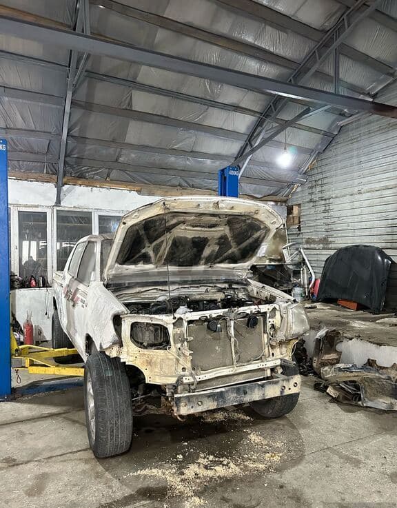 Ehtiyat hissələri Toyota Hilux 2.5