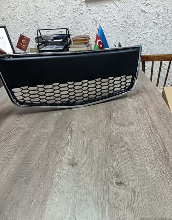 Radiator barmaqlığı Ravon R3 - Tenderyard