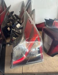 Stop işığı Toyota Prius 50/51 — şəkil 4
