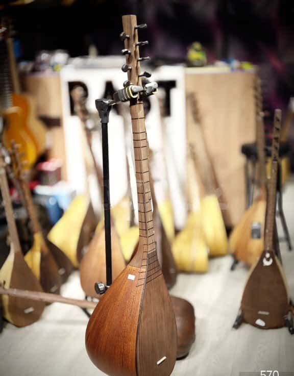 Saz, professional national musical instrument - Tenderyard