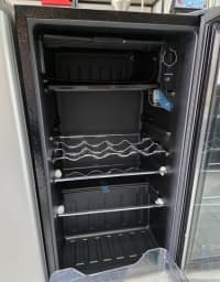 Soyuducu vitrin Bosch mini bar — şəkil 13