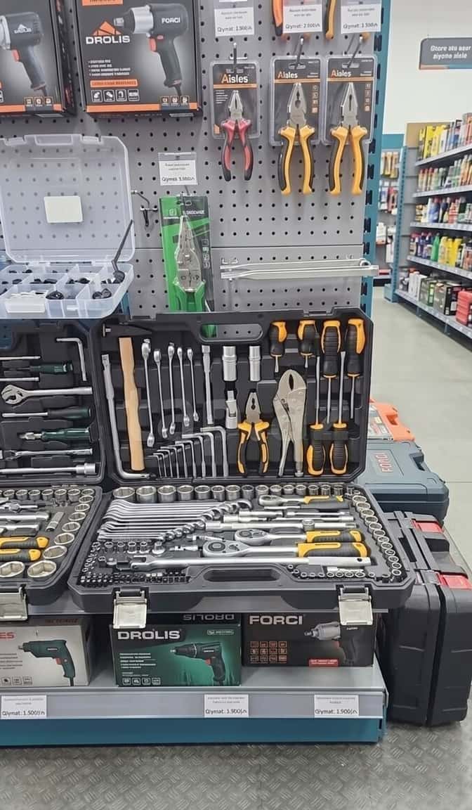 Force 144-piece universal tool set - Tenderyard